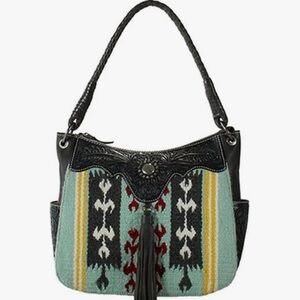NEW!! Nocona Bayleigh Style Conceal Carry Should Purse, Rug Multicolor